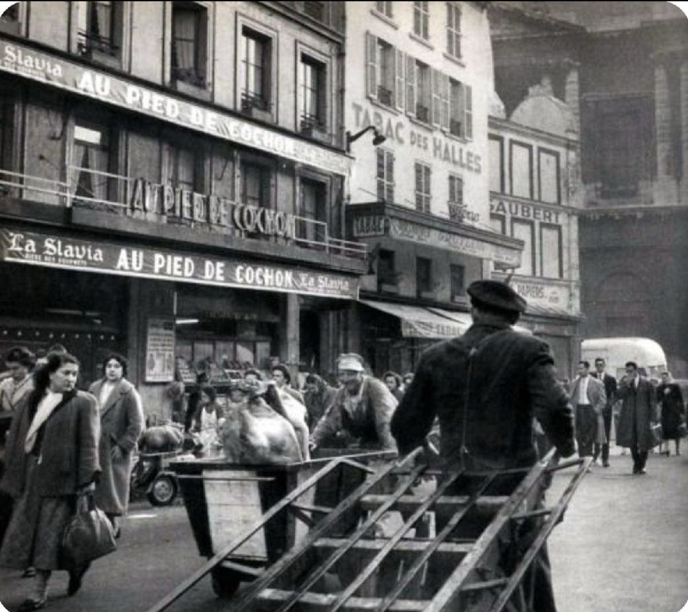 La vie des Halles au Pied de Cochon