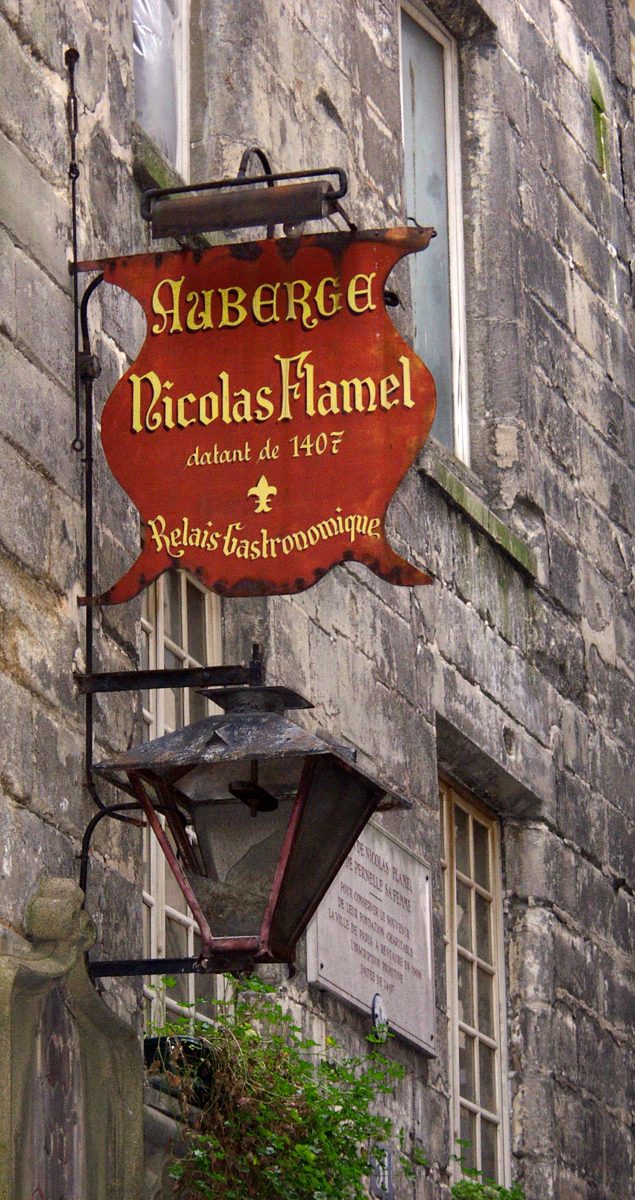 Alchimie à l'auberge Nicolas Flamel